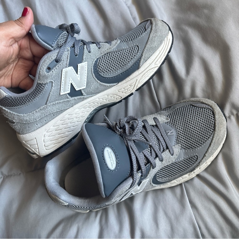 New Balance Gray Mesh & Suede Athletic Sneakers